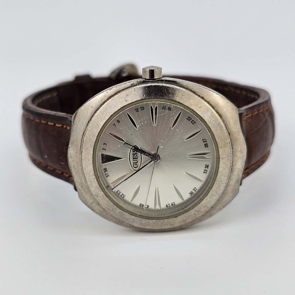 VTG Guess Women's Watch 32MM Gray Dial Brown Leather Bands New Battery - Picture 4 of 13